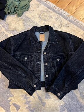 GAP cropped icon denim jacket